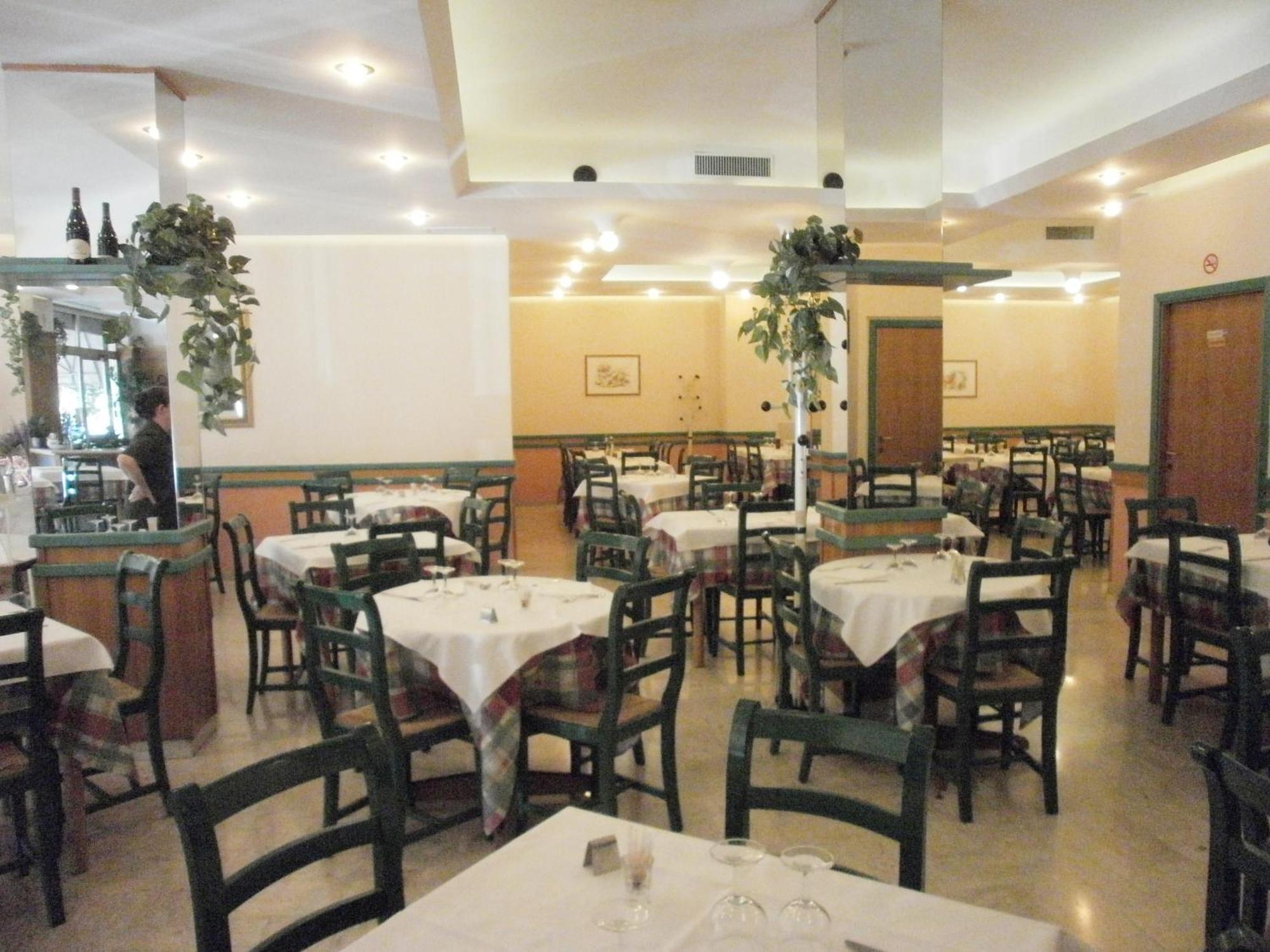 Hotel Manzoni Perugia Kültér fotó
